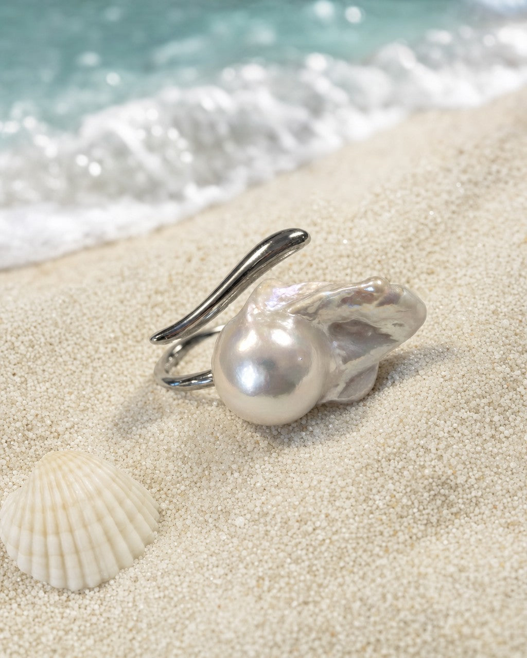 Wave Baroque Pearl Ring