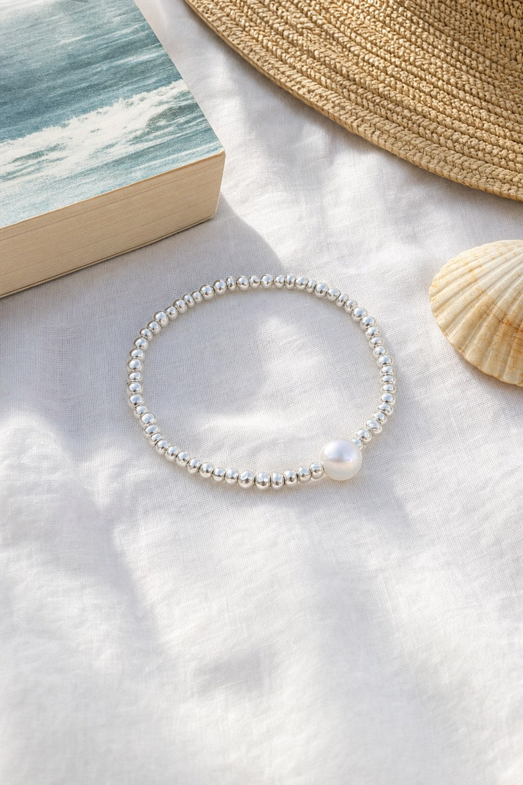 Pebble Silver Pearl Bracelet close-up detail