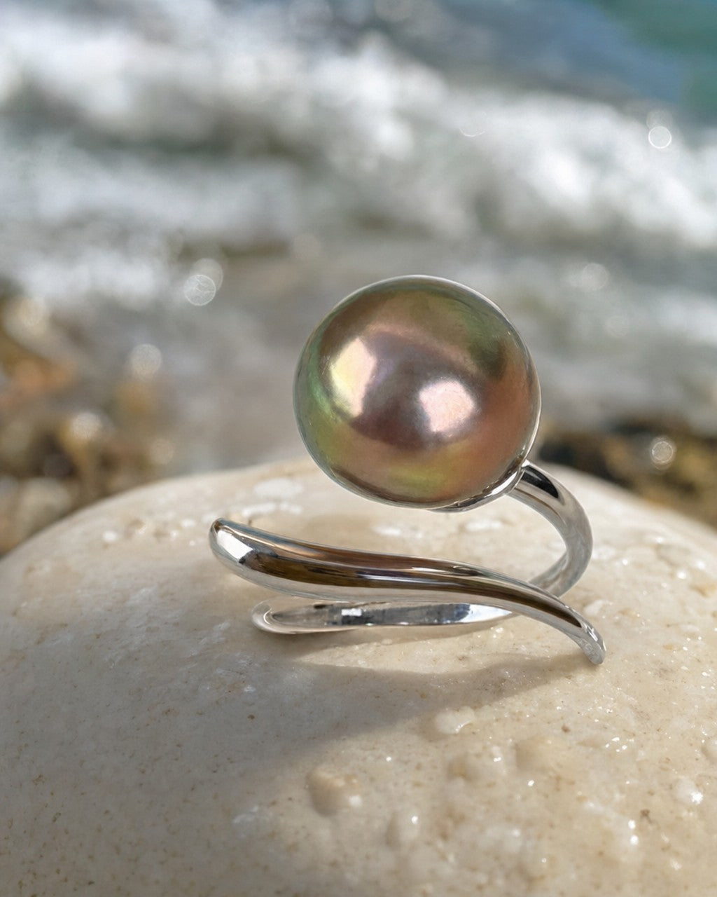 Copper Tide Pearl Ring